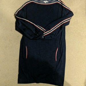 Sweatshirt dress with kangaroo pocket